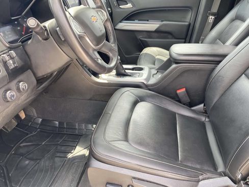 Used 2022 Chevrolet Colorado ZR2 AWD/4WD image 13