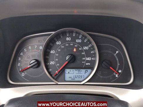 Used 2013 Toyota RAV4 XLE image 29