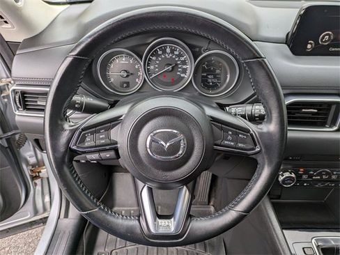 Used 2017 MAZDA CX-5 Touring w/ Preferred Equipment Package image 9