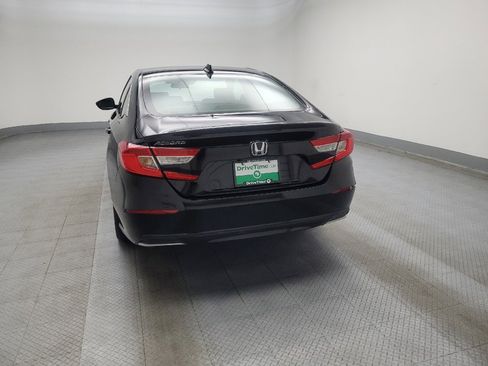 Used 2018 Honda Accord LX image 6