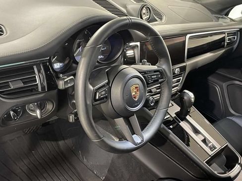 Certified 2026 Porsche Macan Turbo AWD/4WD image 4
