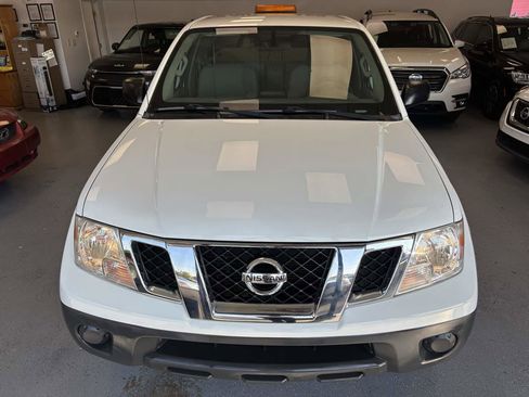 Used 2017 Nissan Frontier S image 9