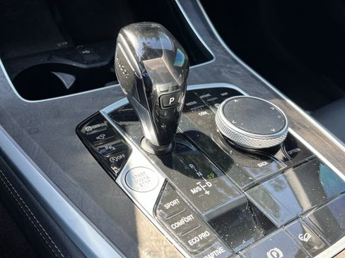 Used 2020 BMW X5 xDrive40i w/ M Sport Package AWD/4WD image 28