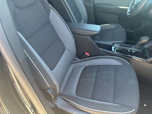 Used 2023 Chevrolet TrailBlazer LT image 23