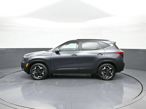 Certified 2024 Kia Seltos EX AWD/4WD image 9