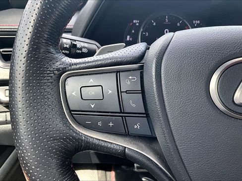 Used 2019 Lexus UX 200 F Sport w/ F Sport Premium Package image 11