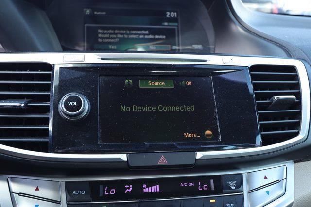 Used 2014 Honda Accord Touring image 14