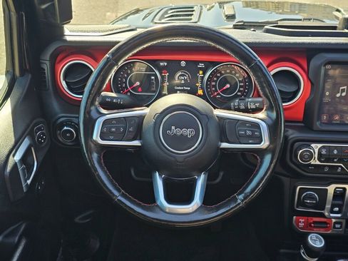 Used 2020 Jeep Wrangler Rubicon w/ Uconnect 4C Nav & Sound Group image 16