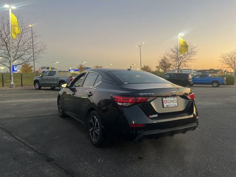 Used 2024 Nissan Sentra SV image 6