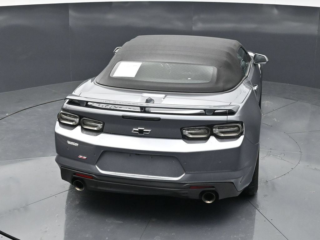 Used 2020 Chevrolet Camaro SS RWD image 22