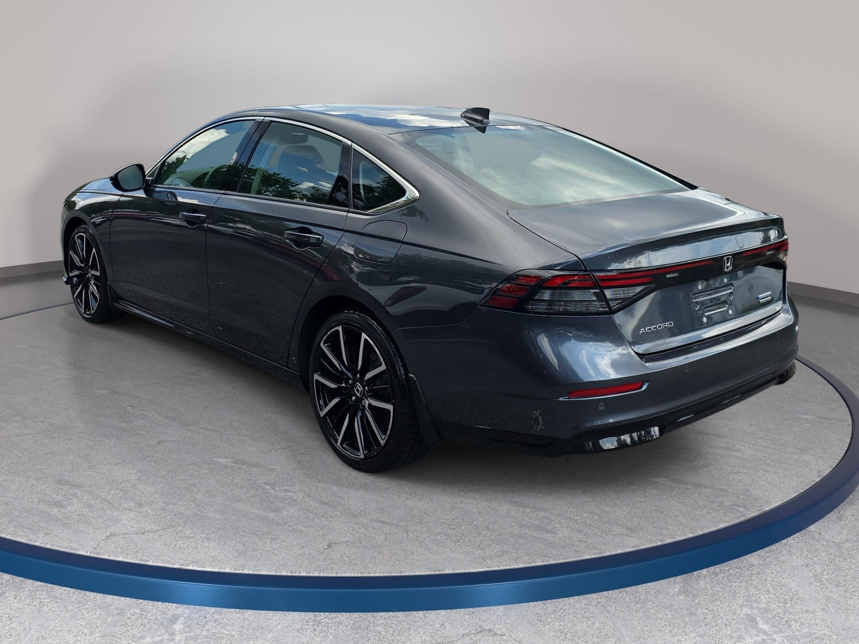 Certified 2024 Honda Accord Touring image 7