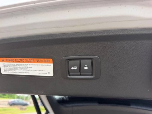 Used 2024 Mitsubishi Eclipse Cross SE AWD/4WD image 6