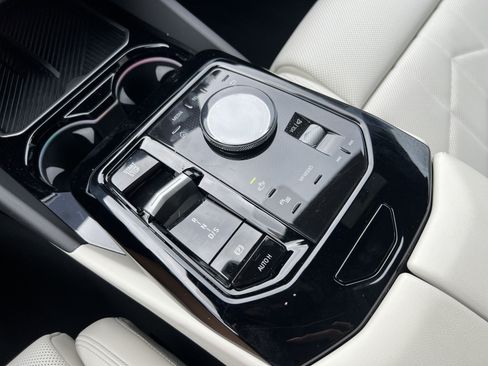 Certified 2026 BMW 540i xDrive AWD/4WD image 26