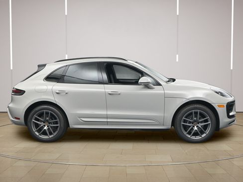 New 2026 Porsche Macan AWD/4WD image 23