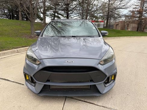Used 2017 Ford Focus RS AWD/4WD image 2