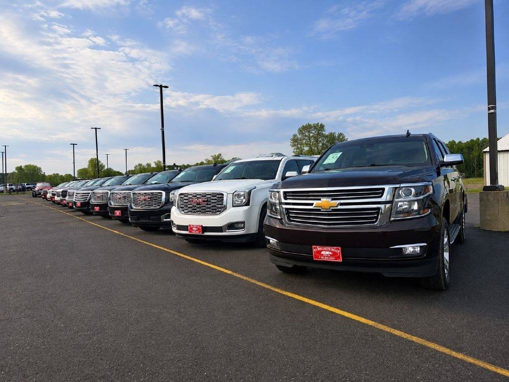 Used 2019 GMC Yukon XL Denali w/ Denali Ultimate Package AWD/4WD image 2