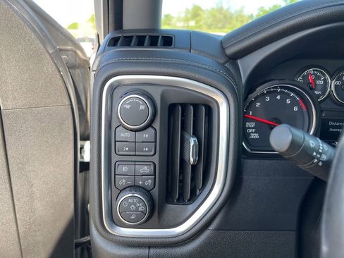 Used 2019 Chevrolet Silverado 1500 LTZ w/ LTZ Plus Package AWD/4WD image 19