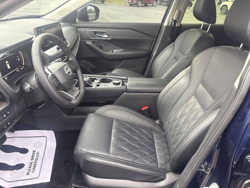 Used 2026 Nissan Rogue Platinum w/ Platinum Premium Package AWD/4WD image 9