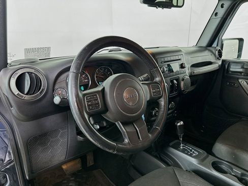 Used 2016 Jeep Wrangler Unlimited Sport w/ Quick Order Package 24S AWD/4WD image 10