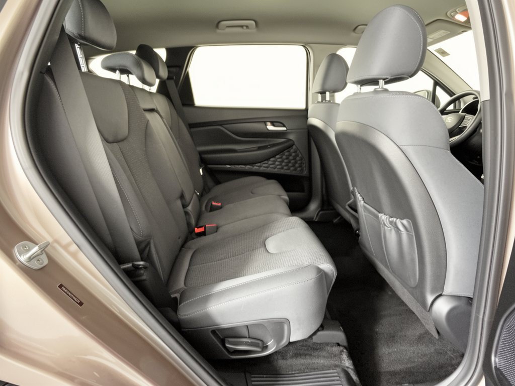 Used 2019 Hyundai Santa Fe SEL FWD image 27