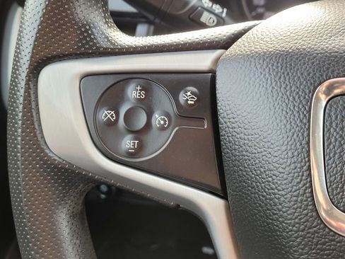 Used 2022 GMC Terrain SLE w/ Driver Convenience Package image 34