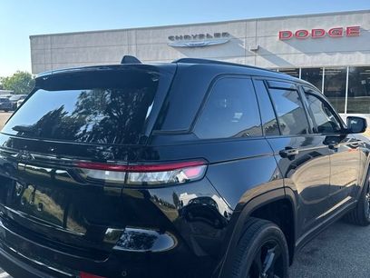Used 2022 Jeep Grand Cherokee Altitude