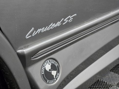 New 2025 GMC Savana 2500 w/ Driver Convenience Package image 18