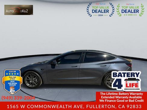 Used 2019 Tesla Model 3 Standard Range Plus image 3