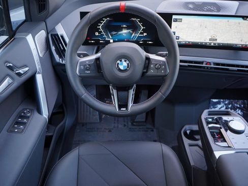 Used 2025 BMW iX M60 AWD/4WD image 15