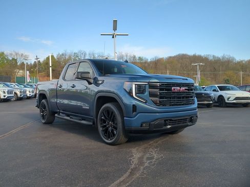 New 2026 GMC Sierra 1500 Elevation w/ Elevation Select Package AWD/4WD image 3