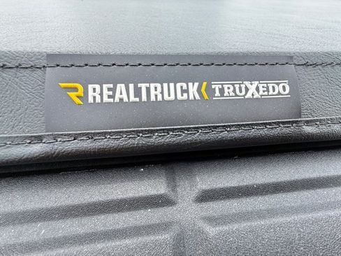 Used 2024 Ford Ranger Lariat w/ FX4 Off-Road Package AWD/4WD image 32