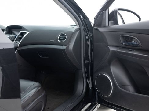 Used 2012 Chevrolet Cruze LTZ FWD image 28