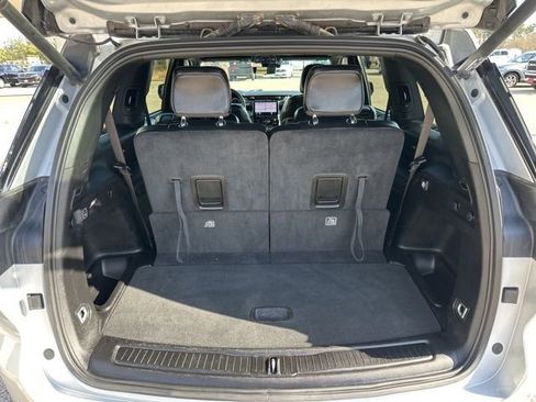 Certified 2024 Jeep Grand Cherokee L Limited w/ Luxury Tech Group II image 40