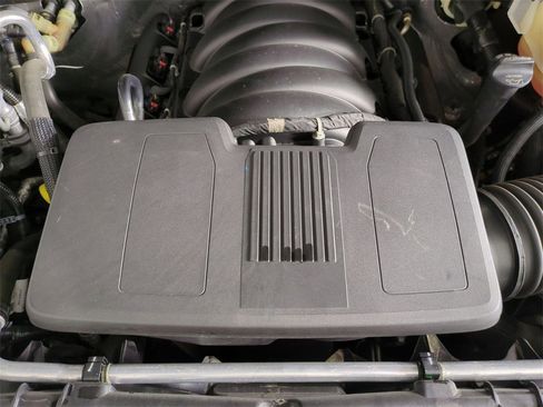 Used 2023 GMC Yukon SLT w/ SLT Premium Package image 30