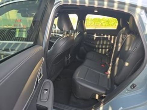 Used 2024 INFINITI QX55 Luxe w/ Cargo Package image 5