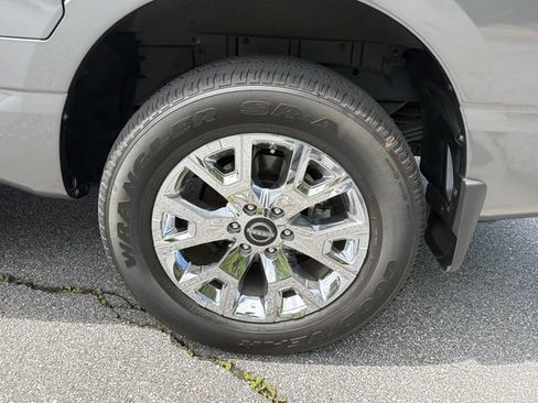 Certified 2024 Nissan Titan SV w/ SV Convenience Package AWD/4WD image 21