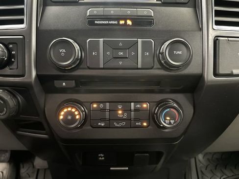 Used 2017 Ford F150 XLT w/ Trailer Tow Package AWD/4WD image 18