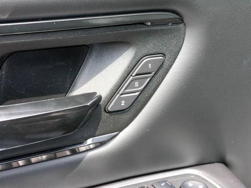 Used 2023 RAM 1500 Limited AWD/4WD image 12