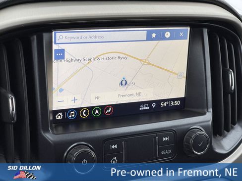 Used 2021 GMC Canyon Denali image 4