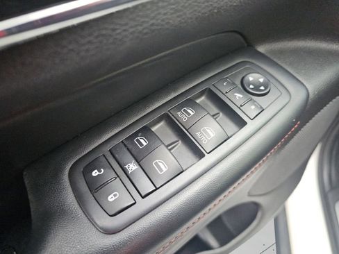 Used 2020 Jeep Grand Cherokee Trailhawk w/ Trailhawk Luxury Group image 31