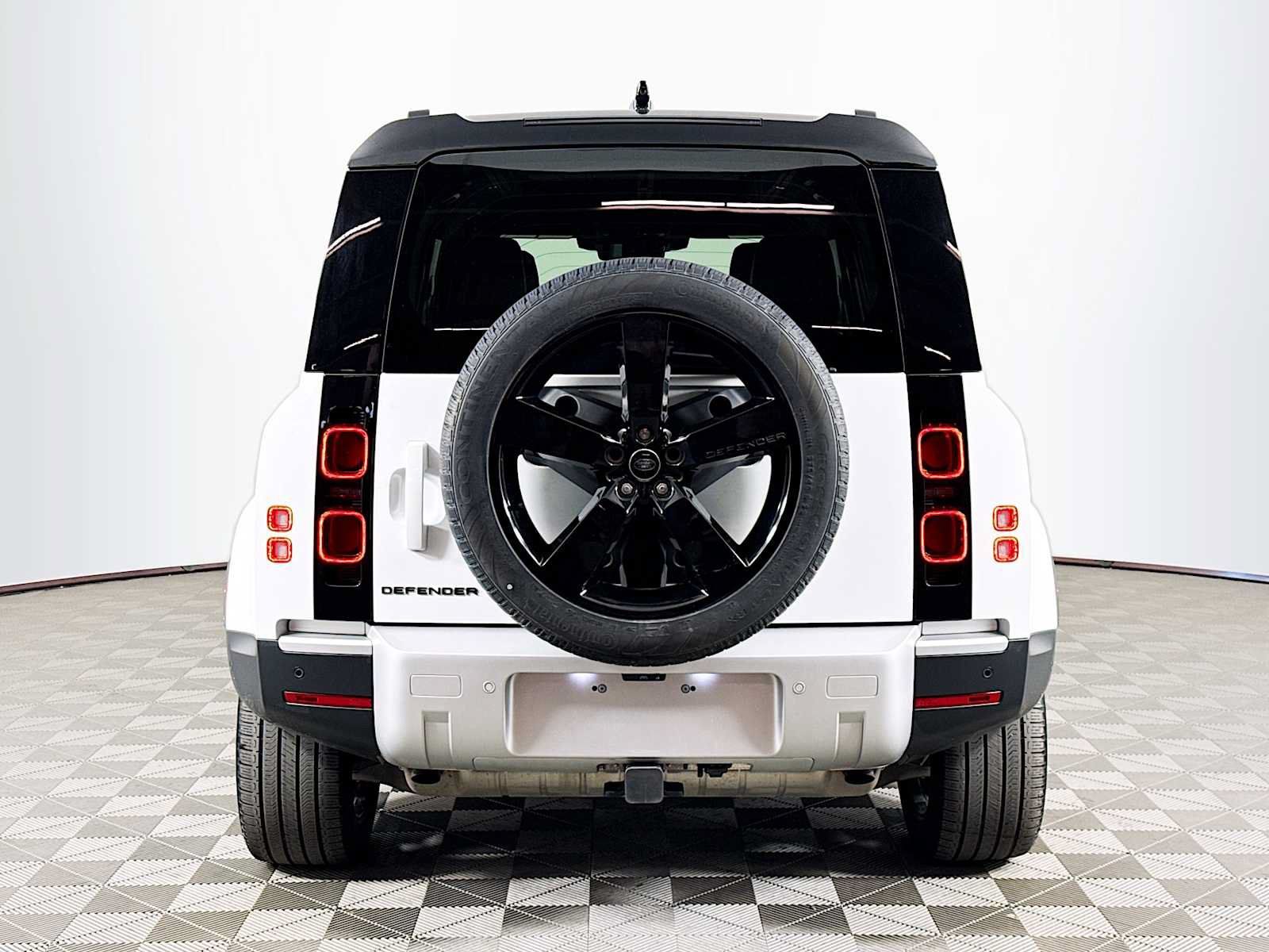 Used 2024 Land Rover Defender 110 S AWD/4WD image 6