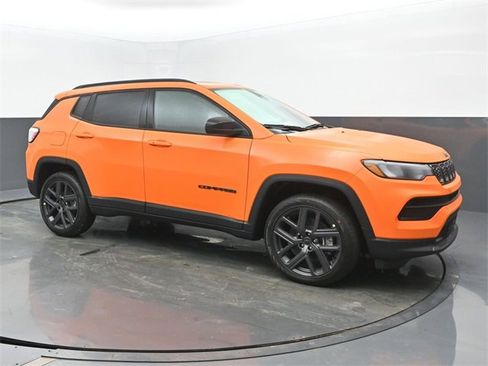 New 2026 Jeep Compass Latitude w/ Sun and Sound Group image 7