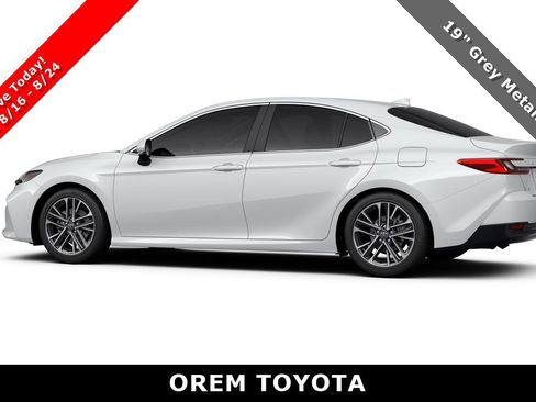New 2026 Toyota Camry XLE AWD/4WD image 5