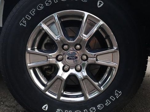 Used 2017 Ford F150 XLT w/ Equipment Group 302A Luxury AWD/4WD image 2