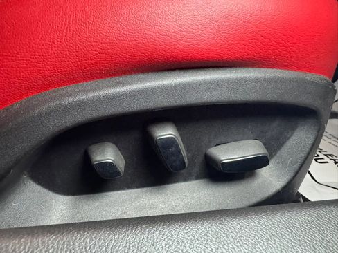 Used 2015 Chevrolet Corvette Stingray Convertible w/ 2LT Preferred Equipment Group RWD image 13
