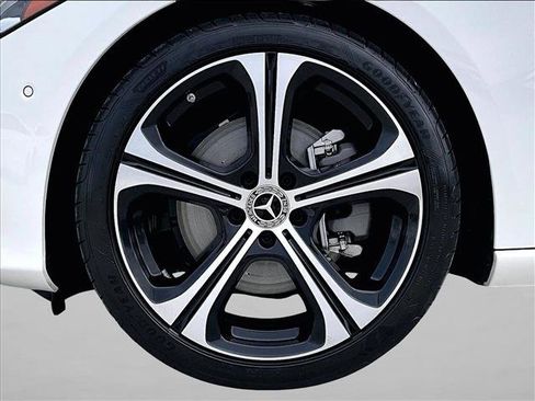 Used 2025 Mercedes-Benz C 300 Sedan image 10