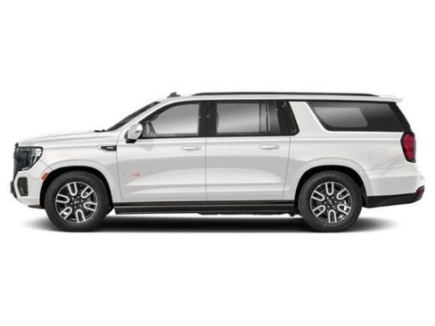 Used 2021 GMC Yukon XL AT4 w/ AT4 Premium Package image 2