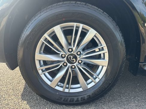 Used 2019 INFINITI QX80 Luxe AWD/4WD image 9