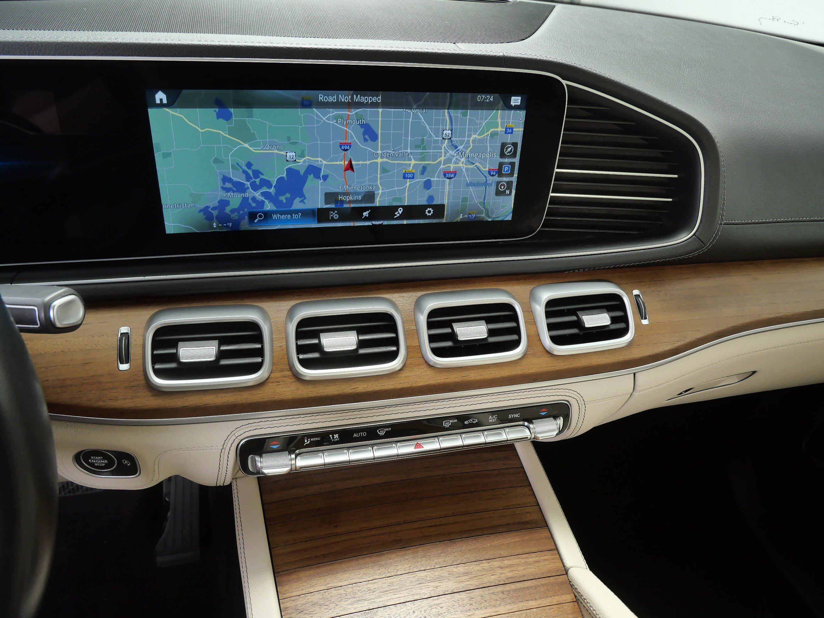 Certified 2023 Mercedes-Benz GLE 350 4MATIC w/ AMG Line Exterior image 19