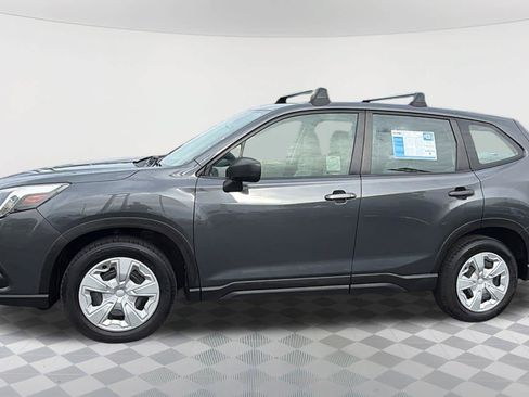 Used 2022 Subaru Forester AWD/4WD image 8